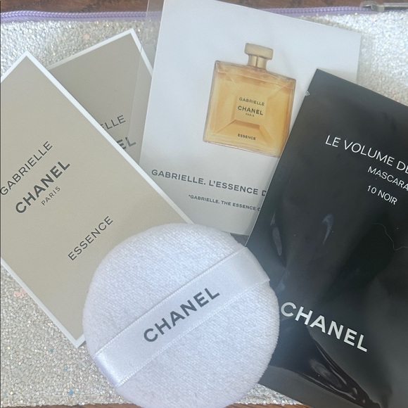 CHANEL 5Pc Beauty Set - Picture 1 of 7